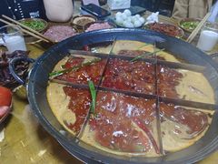 -正南齊北重庆老火锅(光华村直营店)