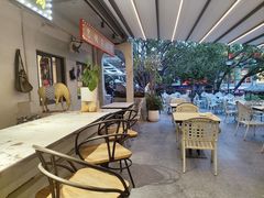 -黄鹤天厨·泡椒田鸡创始者(莲花店)