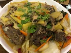 锡伯待客第一菜-萨宁音登锡伯风味餐厅(一楼店)