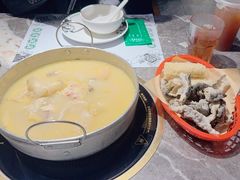 -禄婶鸡煲·打边炉