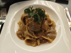 -卡佩罗意大利餐厅及酒吧Al Cappello Trattoria