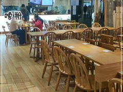 大堂-小满手工粉(上海品尊国际店)