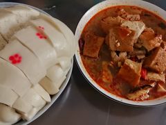 -蓝田九大碗民俗食府(蓝田店)