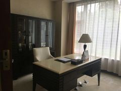 -上海怡沁园度假酒店