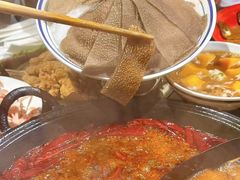 -水巷子·巴掌腰片重庆火锅(巧家店)
