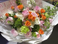 -何记花甲(海岸城旗舰店)