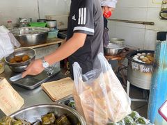 -钱记包子糕团