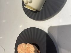 -潮一不贰·法式甜品·生日蛋糕·西式简餐(外滩店)