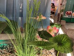 -荷塘秋月·本帮江浙菜(国权路店)