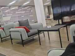 -深圳锦龙奥迪4S店(前海店)