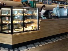 面包甜点陈列柜-星巴克(天津SM城市广场店)