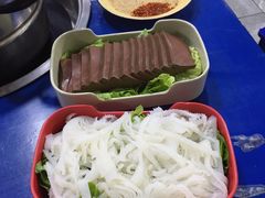 -马路边边·成都串串(翠柏路店)