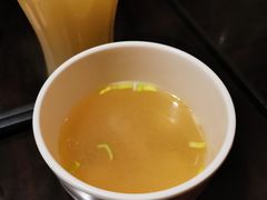 味增汤-Wrap 'N Roll Sushi