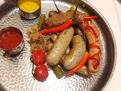 -马克西姆俄罗斯餐厅(通亚街店)