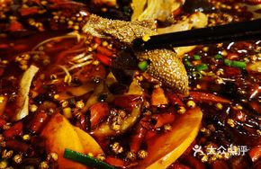 Spicy Tofu Flower with Blood Duck and Meat