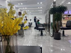 -Coo Hair salon