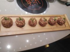 手剁猪肉丸-享月汤皇·海鲜小火锅·聚会(曲江创意谷店)