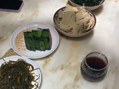 -东道煮牛肉火锅(东盛大街店)
