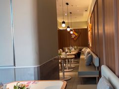 -必胜客(联投东方店)