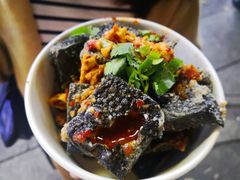 -黑色经典臭豆腐·湖南特产(太平街口店)