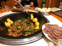 -妈妈家铁锅炖(景诚园综合楼店)