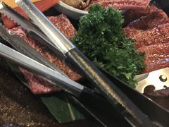 -炼火烤肉店