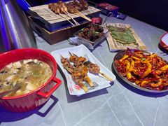 -丽伟的串·烧烤·砂锅(季景天地店)