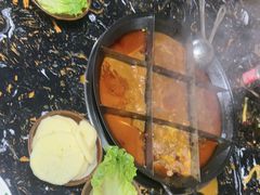 -乖嬢嬢重庆老火锅(南联店)