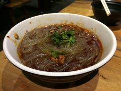 万记特色酸辣粉-万记麻辣烫国展总店