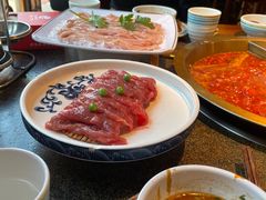 -小天鹅火锅·一线江景洪鼎旗舰店(洪崖洞店)