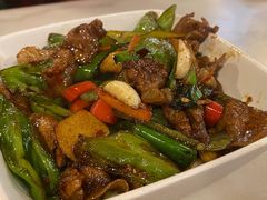 嘉丰小炒肉-嘉丰湘菜馆(芳群园店)