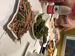 -蛙蛙叫·干锅年代(钻石广场店)