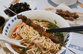 Two-person noodle and skewer feast