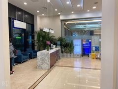 -瑞尔齿科(颐堤港诊所)