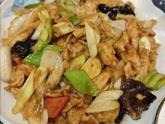 过油肉-王村姑老土炕莜面村(张北店)