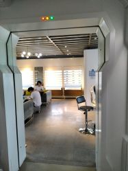 -唯儿诺儿童医院·儿科·眼科·口腔(海岸城店)