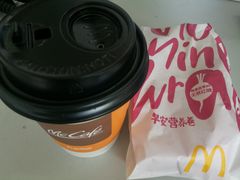 -麦当劳(七宝乐购店)