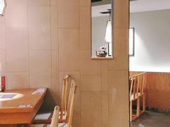 -呷哺呷哺(凯旋广场店)