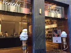 -VENCHI 闻绮(上海佛罗伦萨小镇店)
