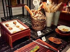 -东方红海鲜百汇(国际大厦店)