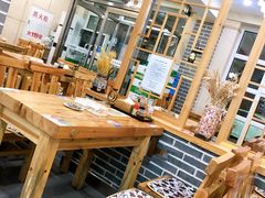 大堂-余丞记川渝面馆(云峰店)