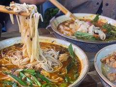 -叁窝雀·云南小锅米线(万象汇店)