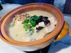 -姜君·千岛湖鱼头馆(浦东大道店)