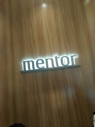 -Mentor Hair Salon
