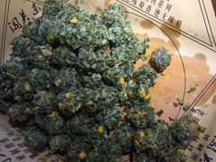 -闯关东东北农家菜(崂山石老人店)