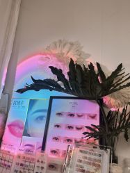 -UN·桃喜日系美睫美甲