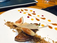 香煎鹅肝配核桃碎-AZUL by FUEL蓝色·法式酒馆(琶醍店)