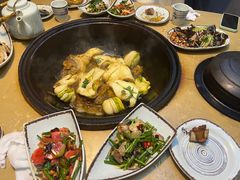 -万里闯关东铁锅炖菜馆(高新旗舰店)