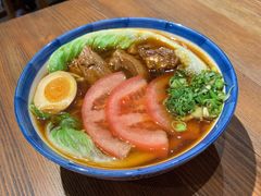-千金一碗·宝岛一村(韩国街店)