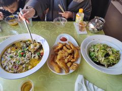 -雪湖煜辰鱼头老店(雪野湖店)